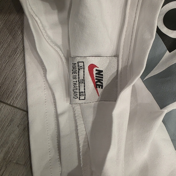 White Graphic T-Shirt - Picture 5 of 9